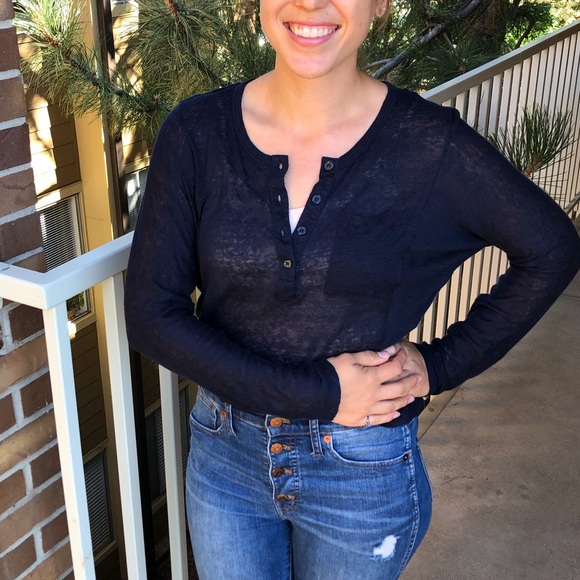 Vince Sheer Navy Linen Long Sleeve V Neck - Picture 2 of 7